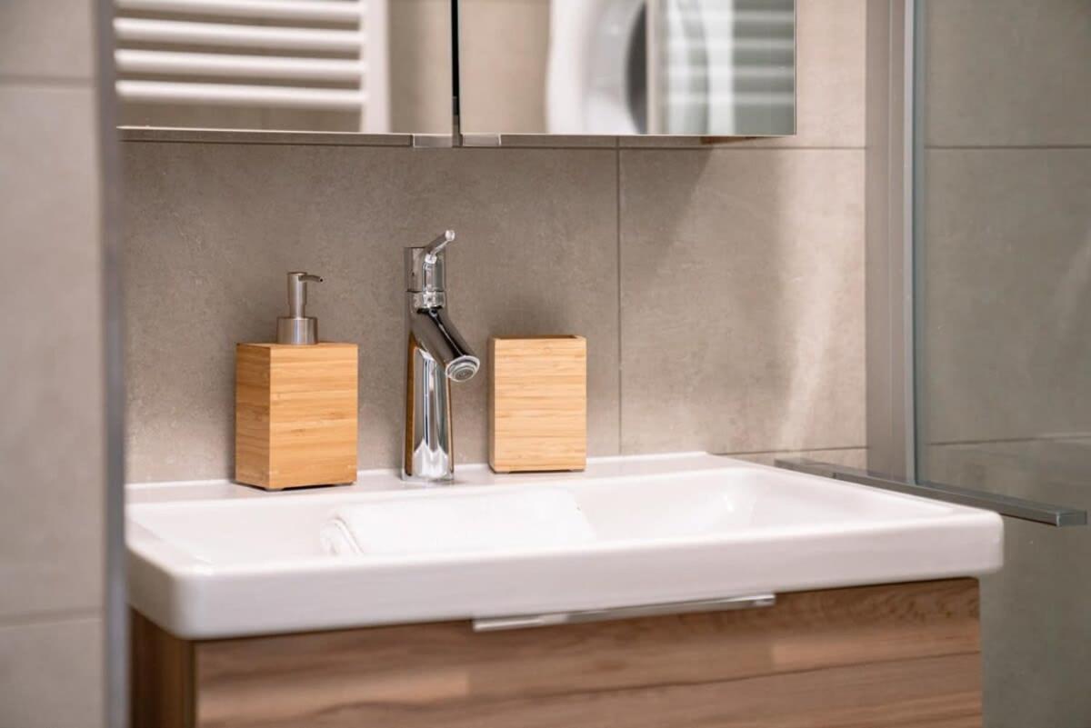 Renovated Chic Studio 5 Min To City Center Lüksemburg Dış mekan fotoğraf
